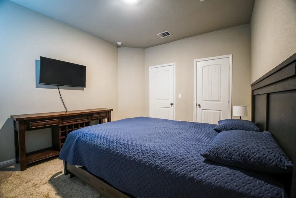 102 Rainmaker Cove Bastrop, TX 78602