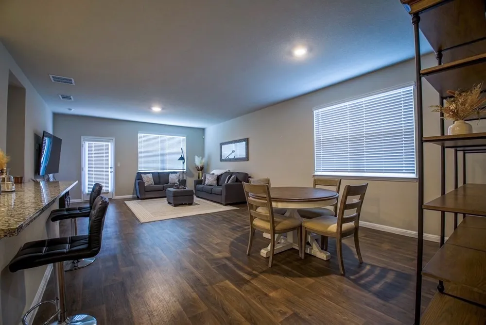 102 Rainmaker Cove Bastrop, TX 78602