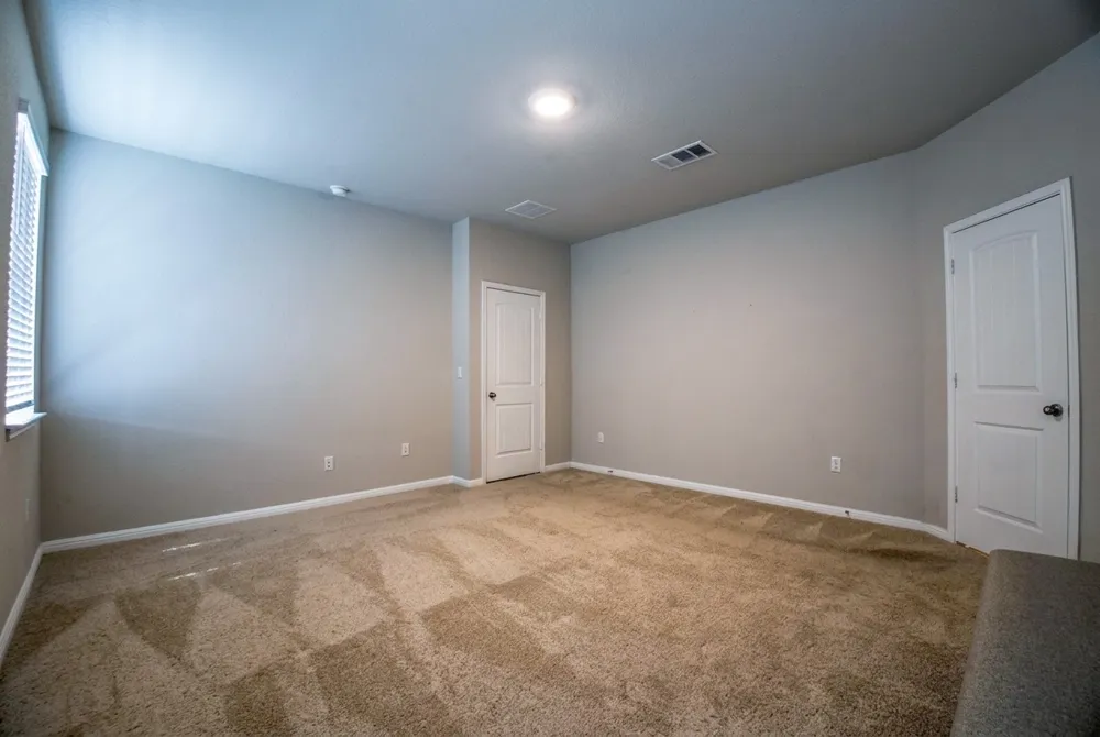 102 Rainmaker Cove Bastrop, TX 78602