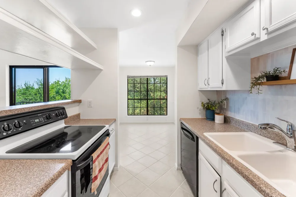 4159 Steck Avenue #225 Austin, TX 78759