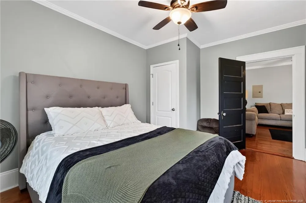 423 E Edinborough Avenue Raeford, NC 28376