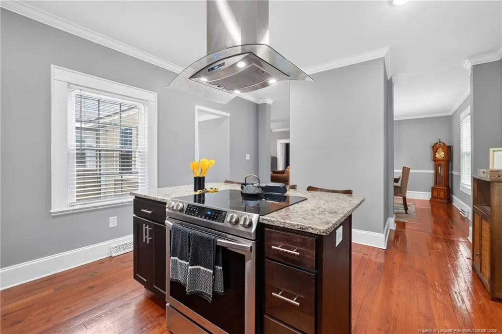423 E Edinborough Avenue Raeford, NC 28376