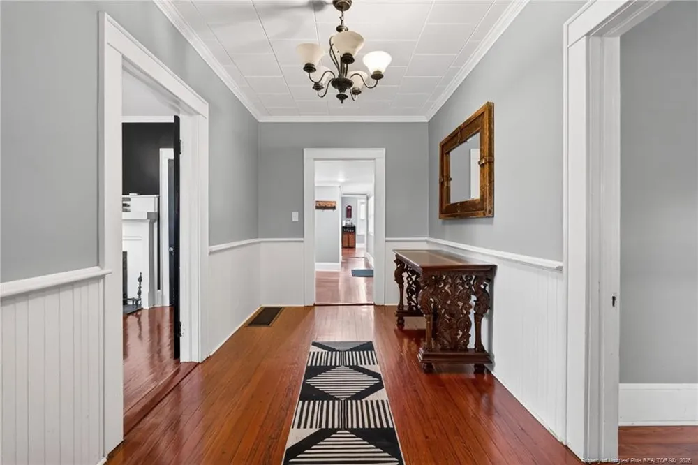 423 E Edinborough Avenue Raeford, NC 28376