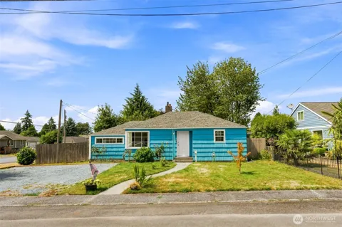 17053 35th Avenue S
