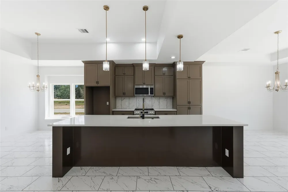 30903 Brown Pine Street Huffman, TX 77336