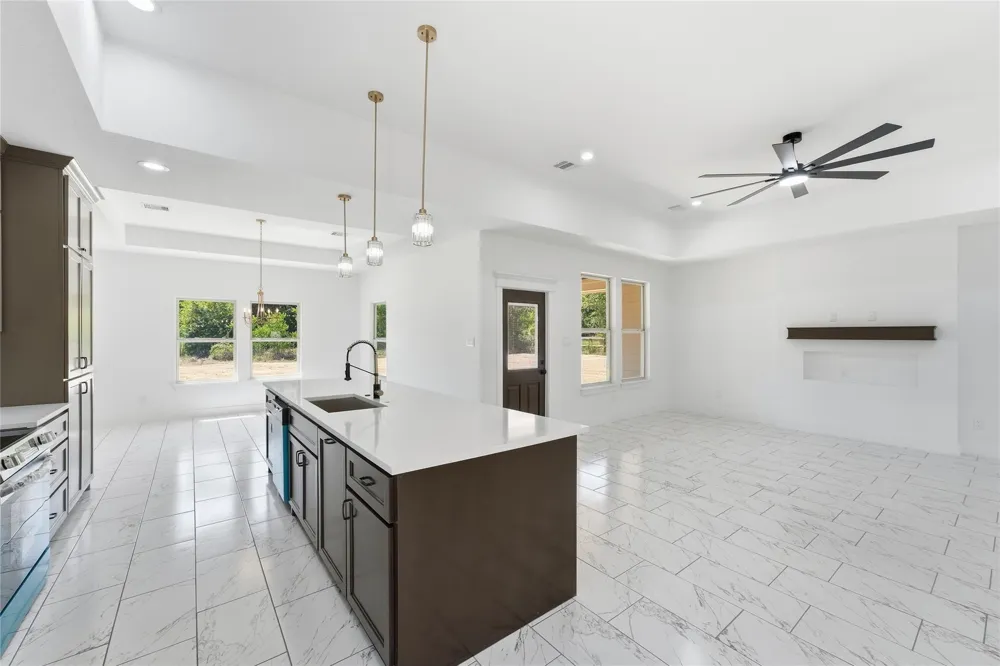30903 Brown Pine Street Huffman, TX 77336