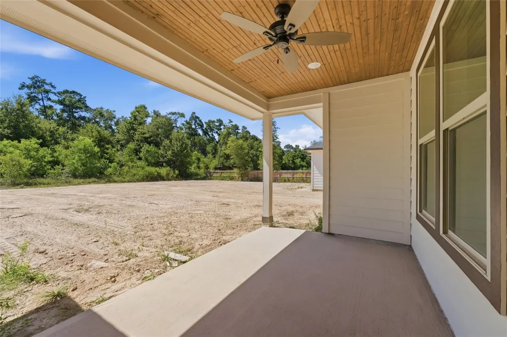 30903 Brown Pine Street Huffman, TX 77336