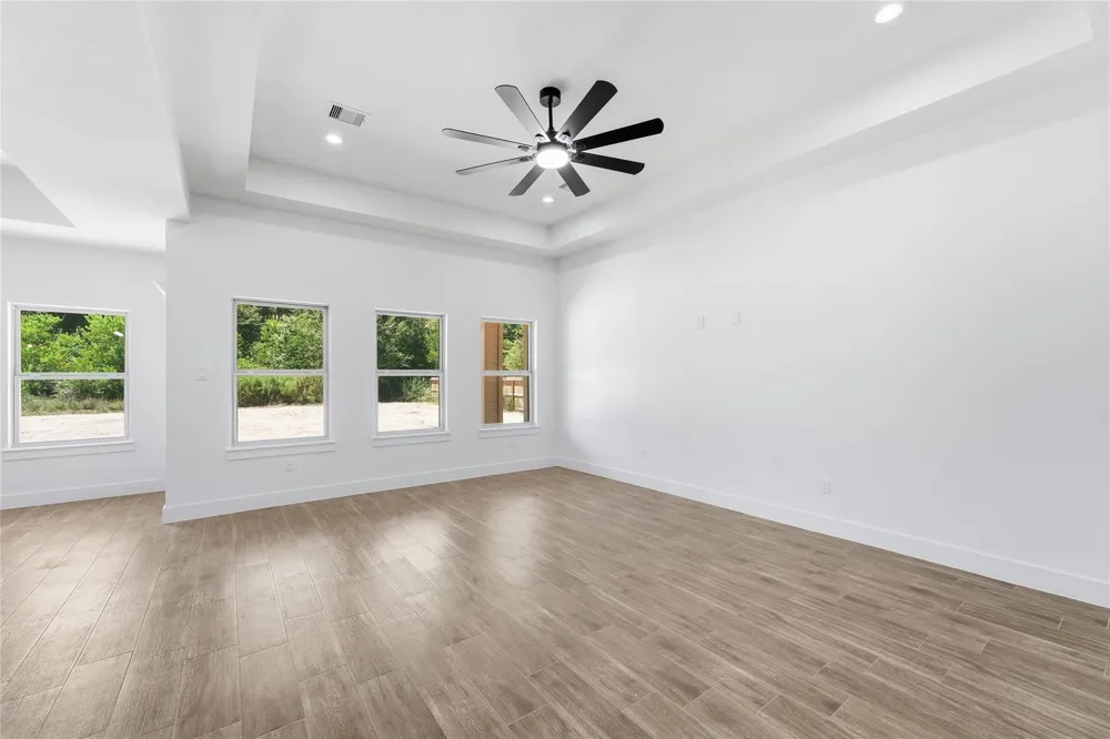 30906 Brown Pine Street Huffman, TX 77336