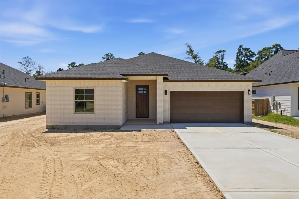 30906 Brown Pine Street Huffman, TX 77336