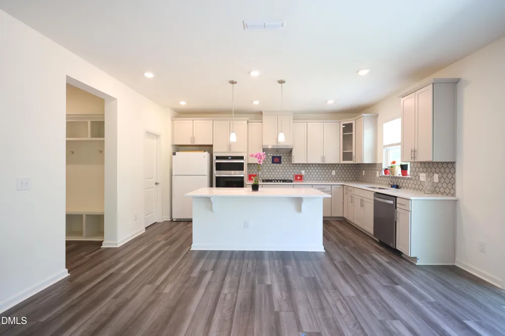 2734 Turner Pines Drive New Hill, NC 27562