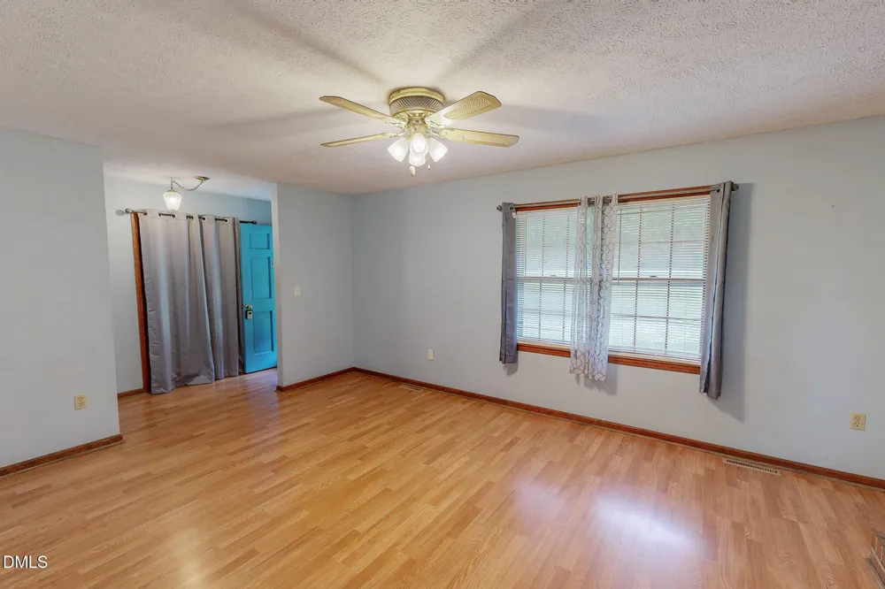 2072 Edwin Robertson Road Roxboro, NC 27574