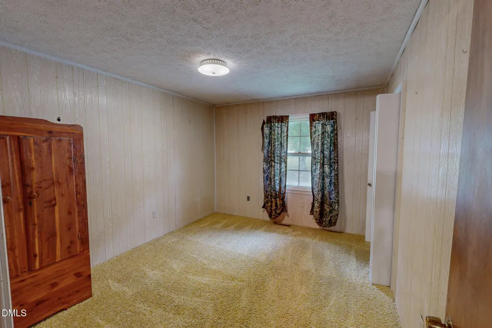 2072 Edwin Robertson Road Roxboro, NC 27574