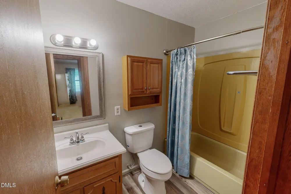 2072 Edwin Robertson Road Roxboro, NC 27574