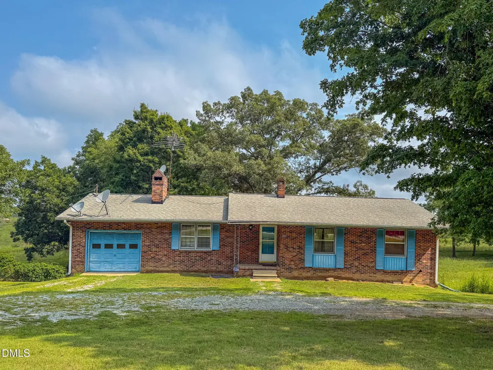 2072 Edwin Robertson Road Roxboro, NC 27574