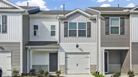 71 Bee Garden Court