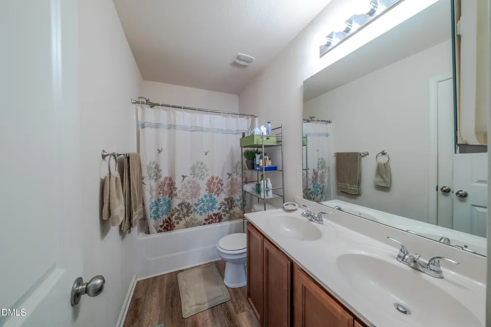 1166 Brooksridge Way Whitsett, NC 27377
