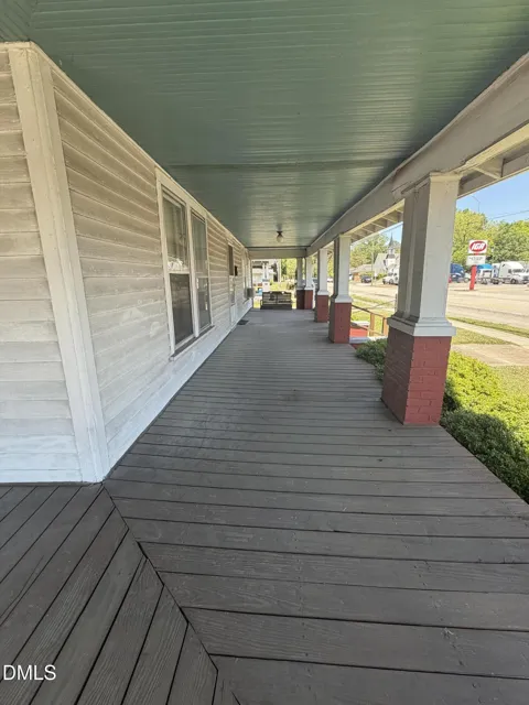 209 Pollock Street