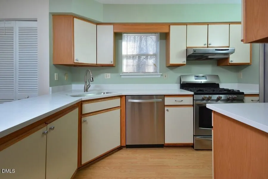 425 Summerwalk Circle Chapel Hill, NC 27517