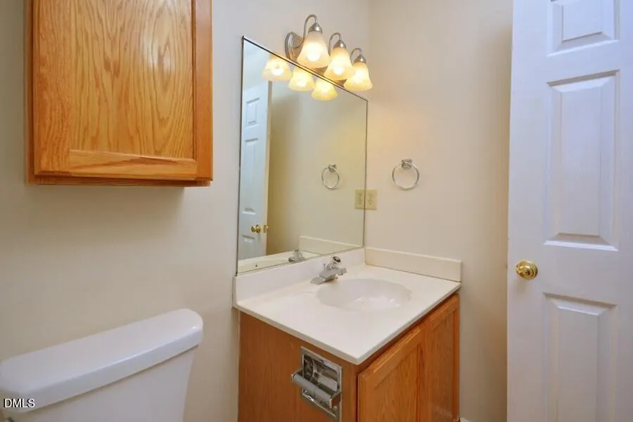 425 Summerwalk Circle Chapel Hill, NC 27517