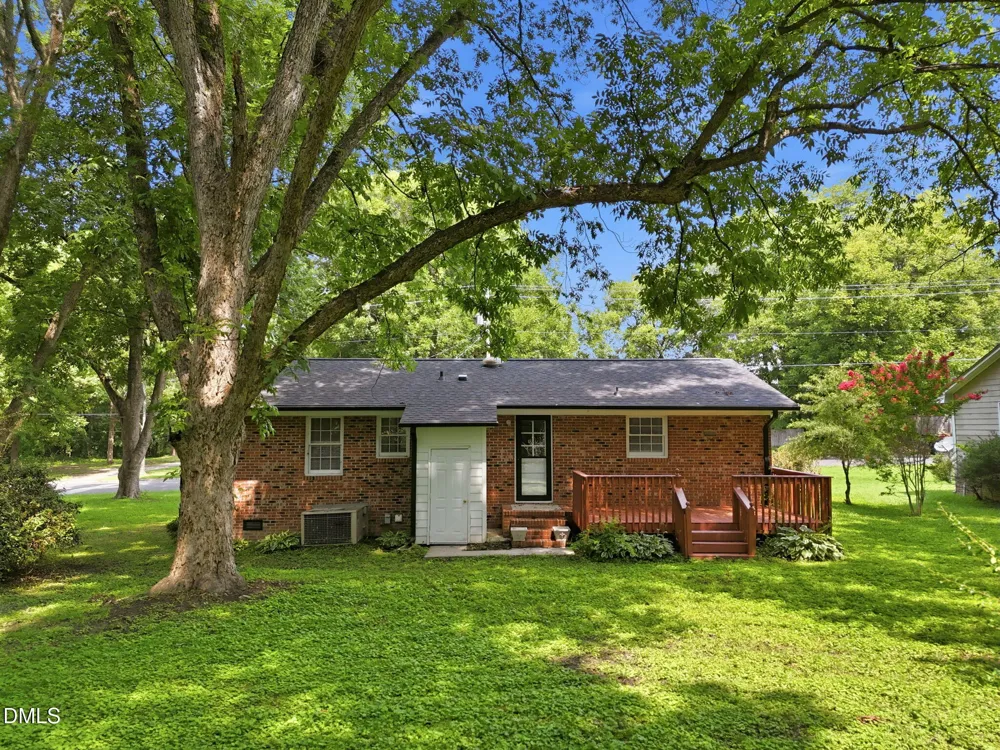 303 Sunset Avenue Oxford, NC 27565
