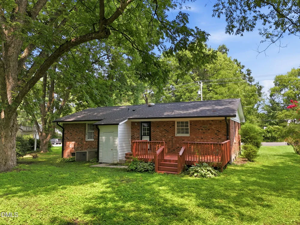 303 Sunset Avenue Oxford, NC 27565