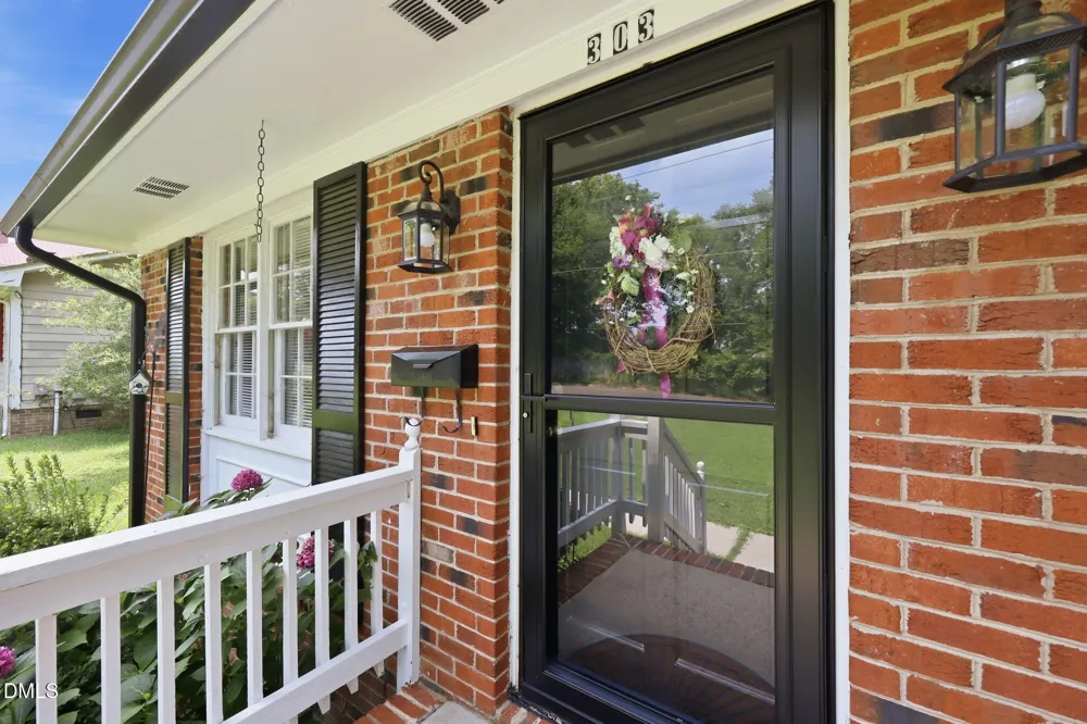 303 Sunset Avenue Oxford, NC 27565