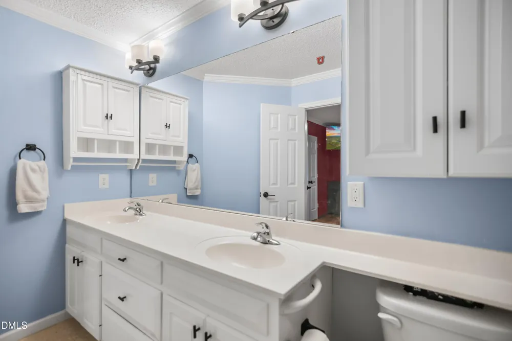 3419 Oak Trail Clayton, NC 27520
