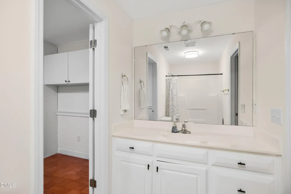 3419 Oak Trail Clayton, NC 27520