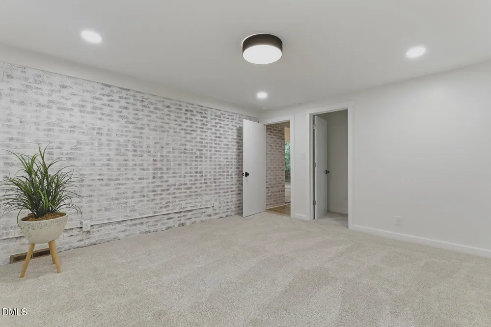 300 Simpson Street Carrboro, NC 27510