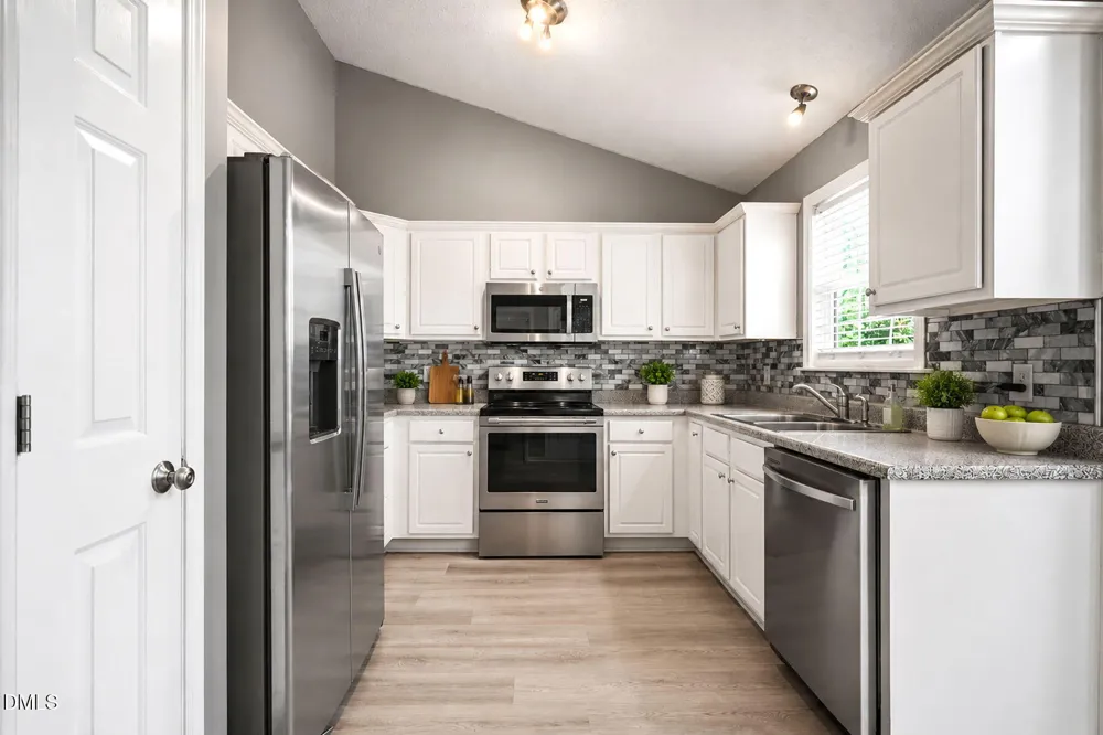 130 Walton Circle Benson, NC 27504