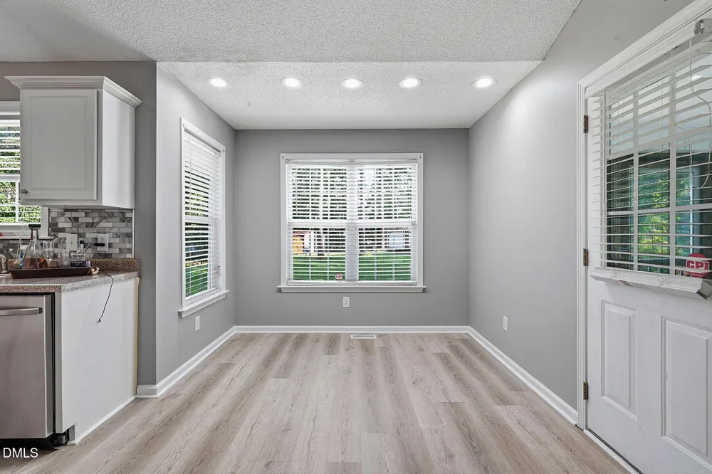 130 Walton Circle Benson, NC 27504