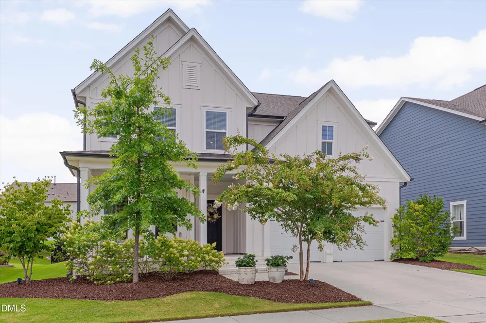 2517 Great Daisy Lane New Hill, NC 27562