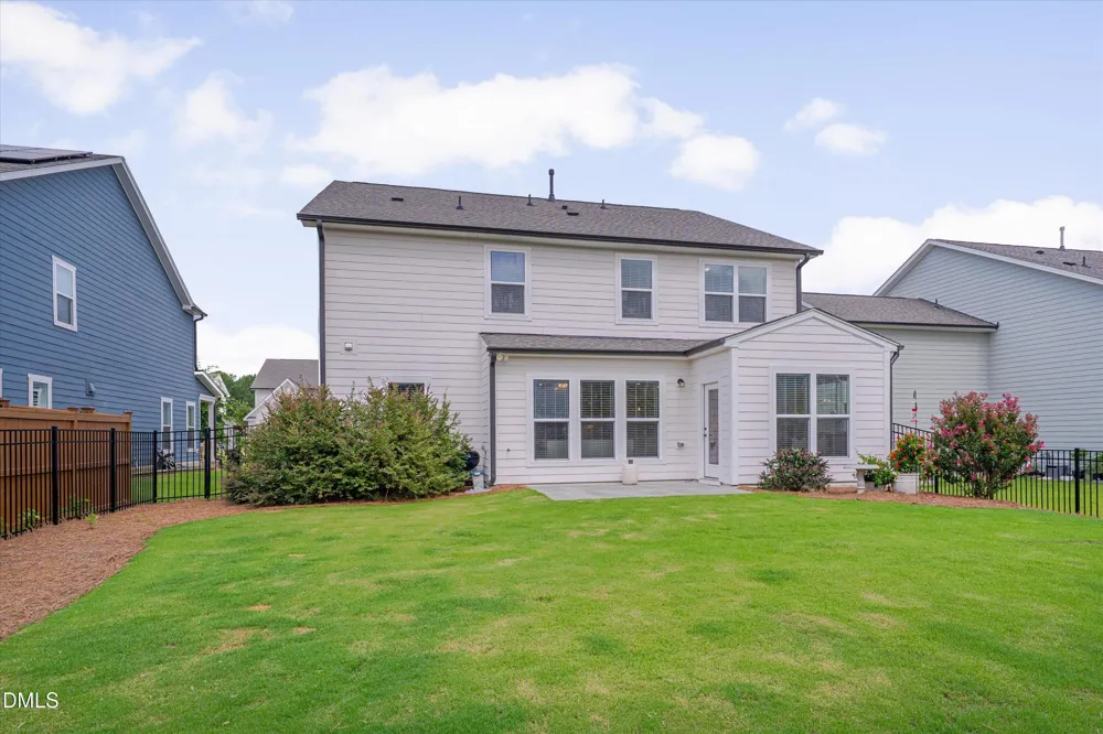 2517 Great Daisy Lane New Hill, NC 27562