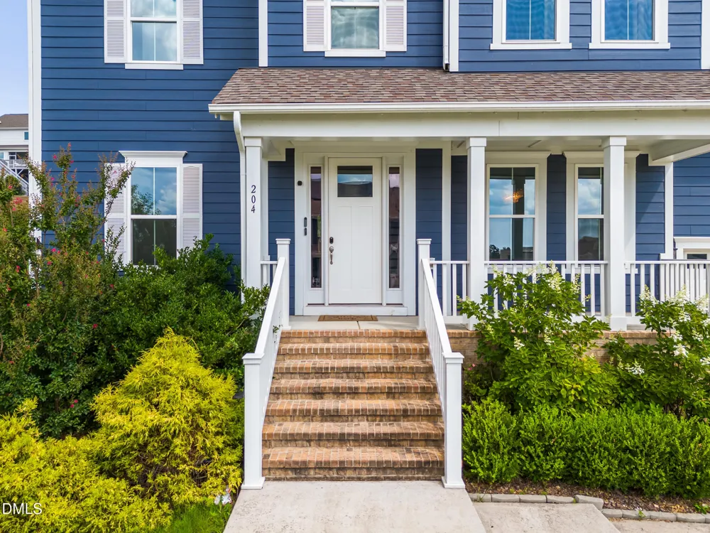 204 Garden Heights Lane Hillsborough, NC 27278