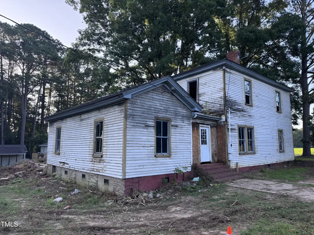 12670 School House Road Middlesex, NC 27557