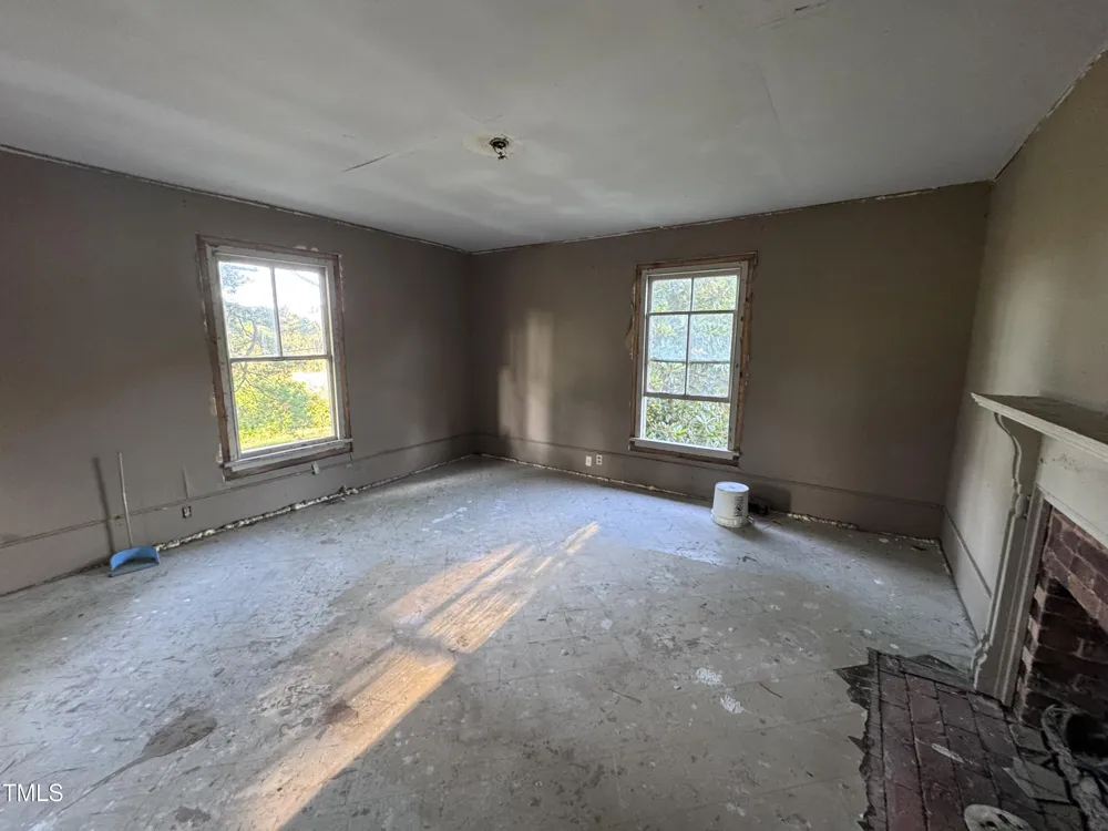 12670 School House Road Middlesex, NC 27557
