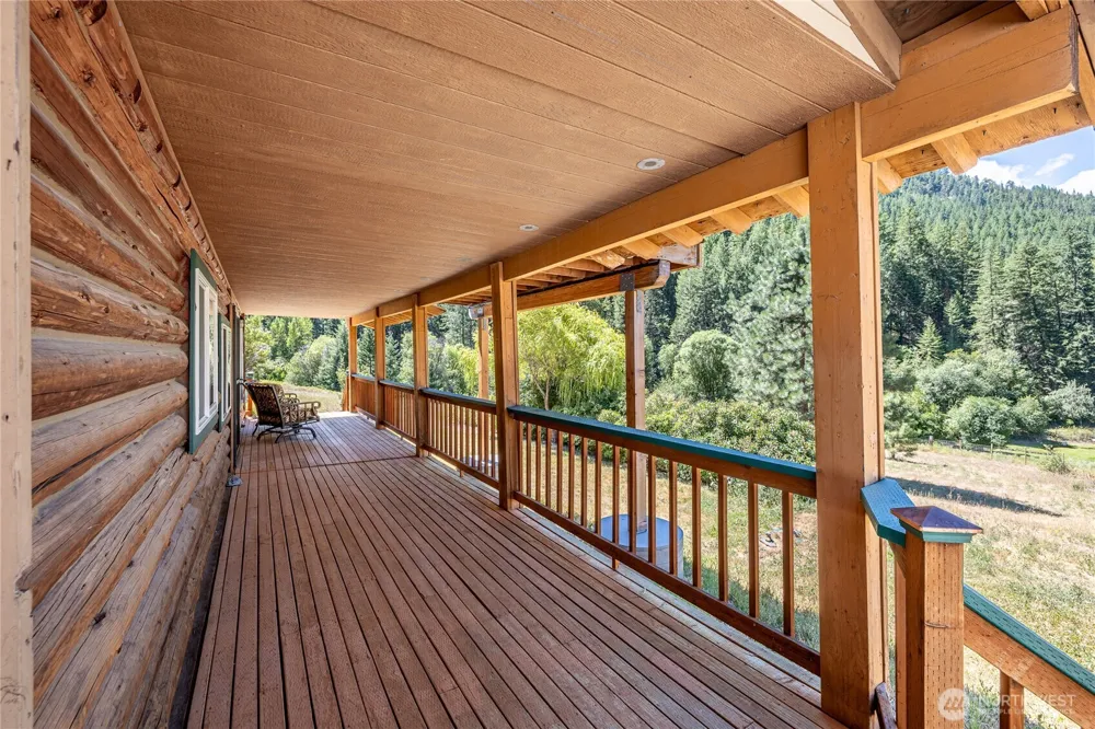 10365 Merry Canyon Road Leavenworth, WA 98826