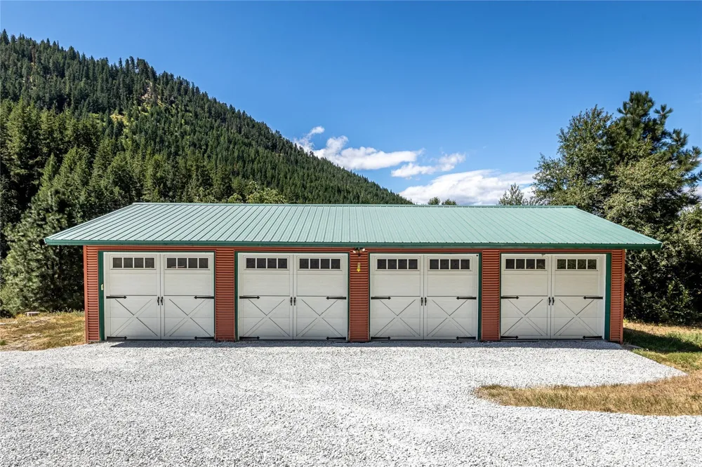 10365 Merry Canyon Road Leavenworth, WA 98826