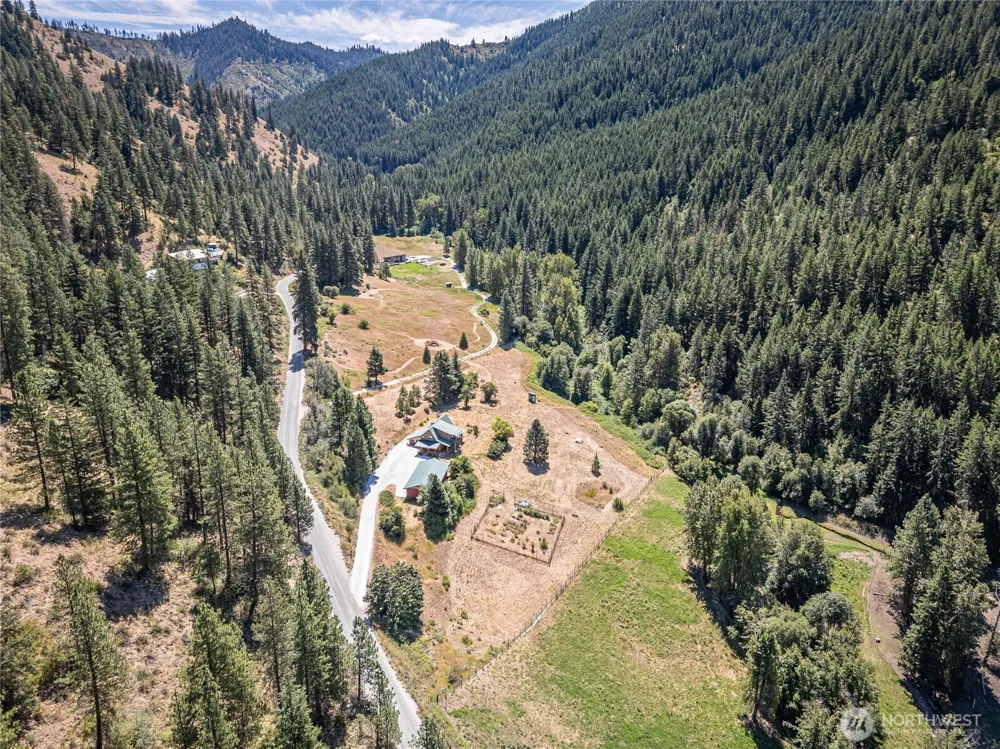 10365 Merry Canyon Road Leavenworth, WA 98826