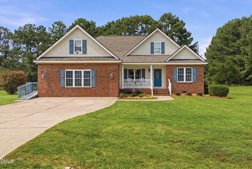 40 Perry Lane Zebulon, NC 27597