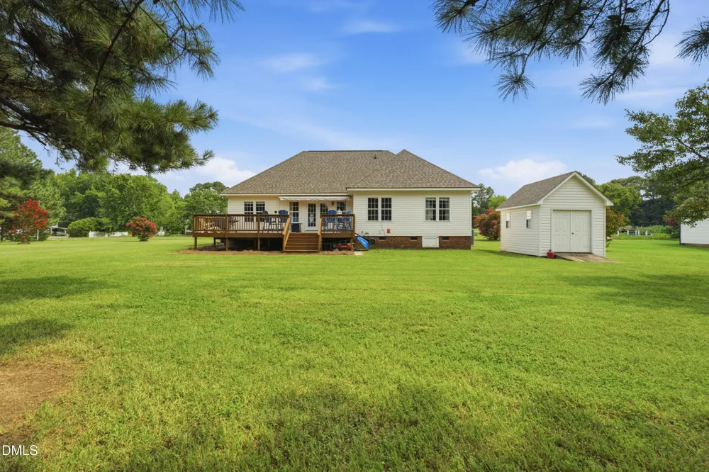 40 Perry Lane Zebulon, NC 27597