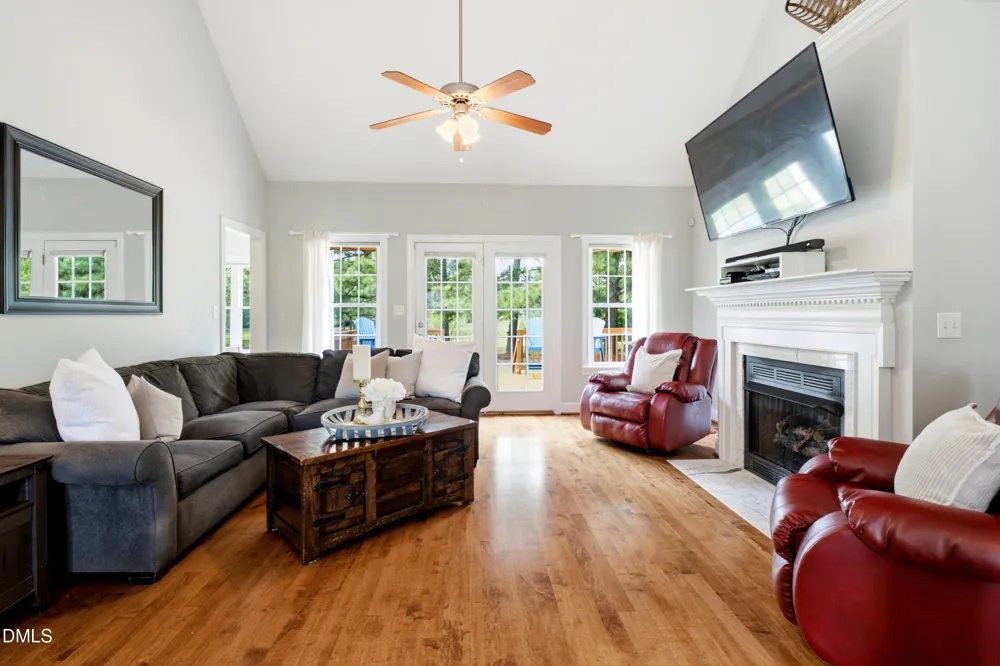40 Perry Lane Zebulon, NC 27597