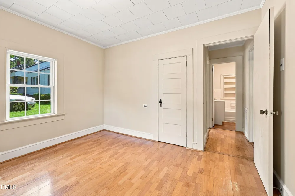 221 Zollicoffer Avenue Henderson, NC 27536