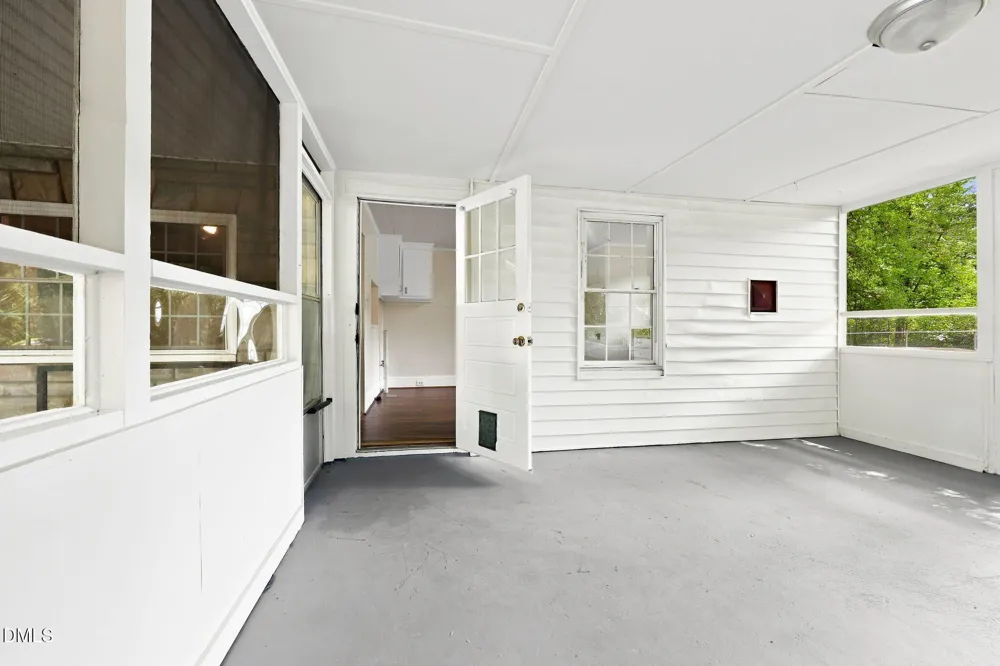 221 Zollicoffer Avenue Henderson, NC 27536