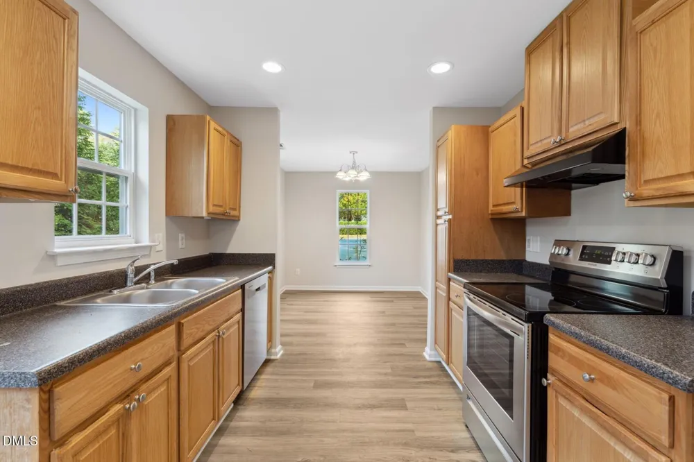 338 E Spring Street Wake Forest, NC 27587