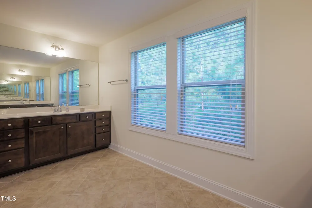 411 Alamosa Place Cary, NC 27519