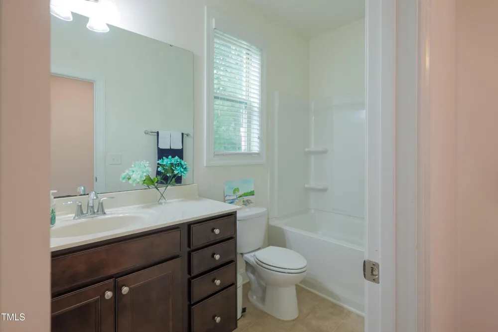411 Alamosa Place Cary, NC 27519