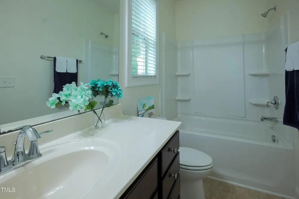 411 Alamosa Place Cary, NC 27519