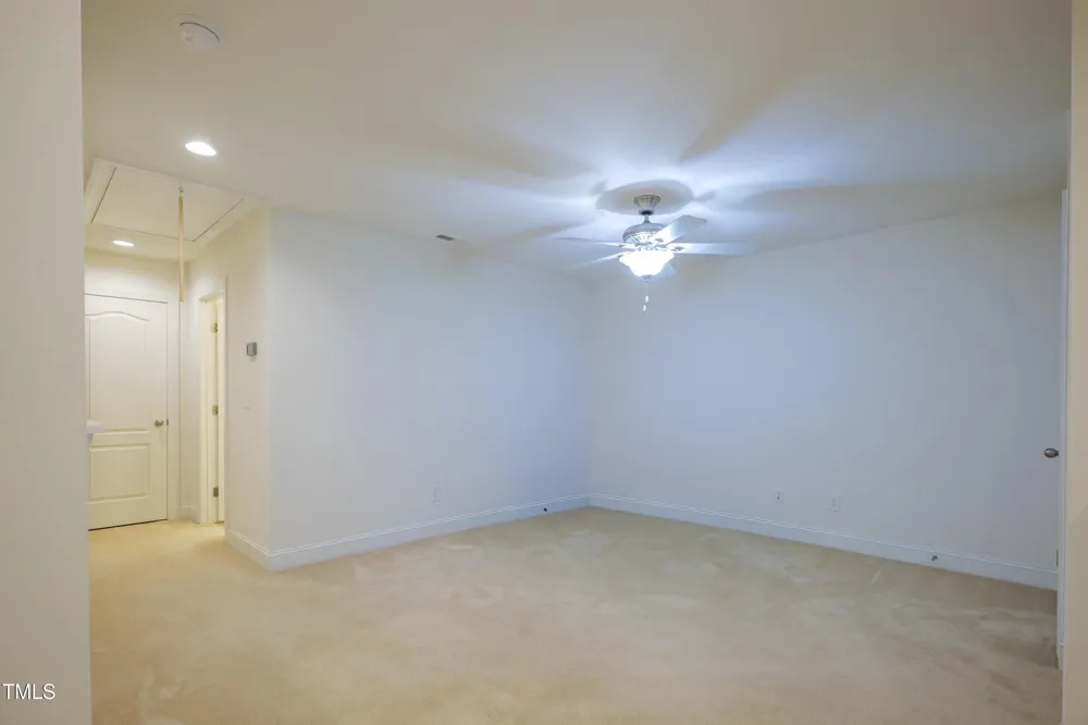 411 Alamosa Place Cary, NC 27519