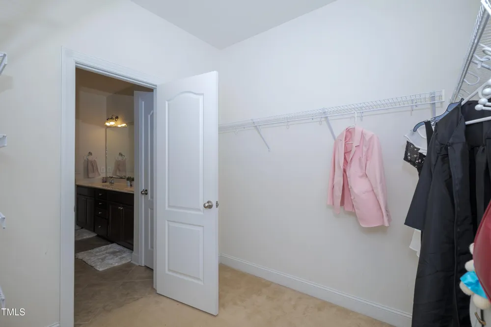 411 Alamosa Place Cary, NC 27519